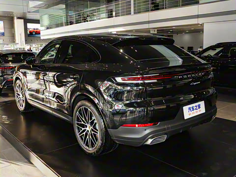 2025�� Cayenne Coup�� 3.0T