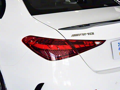 2024�� �Ŀ� AMG C 43 4MATIC