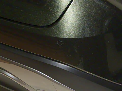 2025�� 300 ����������