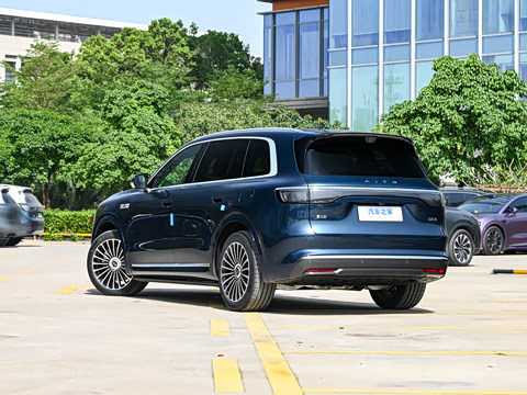 2025�� ���� Ultra�� 53.4kWh 5����