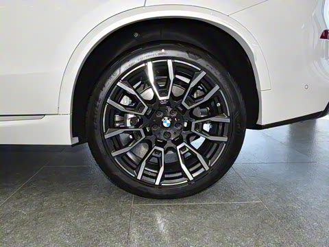 2023�� xDrive 40Li M�˶���װ