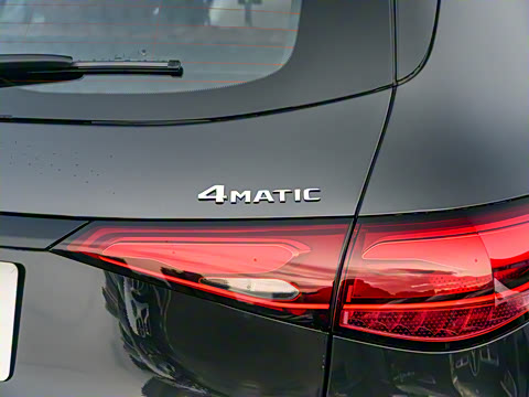 2025�� �Ŀ� GLC 300 L 4MATIC ������ 5��