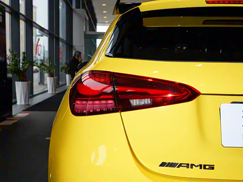 2024�� �Ŀ� AMG A 45 S 4MATIC+