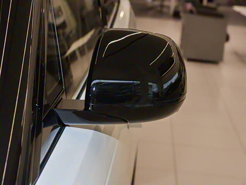 2025�� 400PS Dynamic HSE