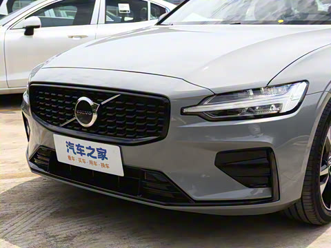 2026�� B4 ��Զ�˶���