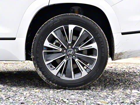 2025�� 1.5TD 2DHT ��Ӣ�� 7��