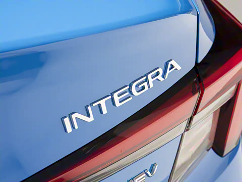 2025�� 2.0L e:HEV �񡤿Ƽ���