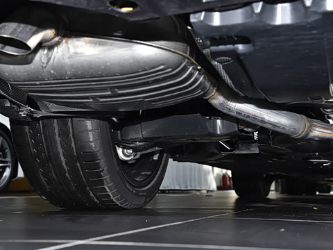 2025�� E 300 �������˶���