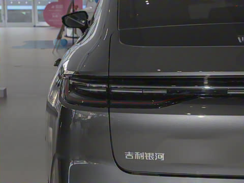 2025�� 700km Զ���Ǽݰ�