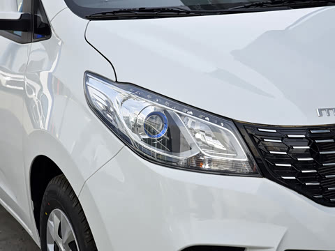 2025�� 2.0L �ֶ���ֵ�� ���� 7��