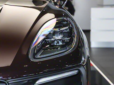 2025�� Macan 2.0T ���ΰ�