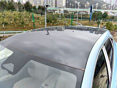 2025�� 702 �Ǽ�˫�������ٰ�