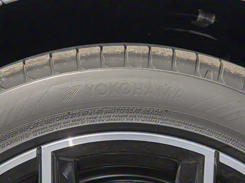 2025�� eDrive 40 L ��ҹ��װ