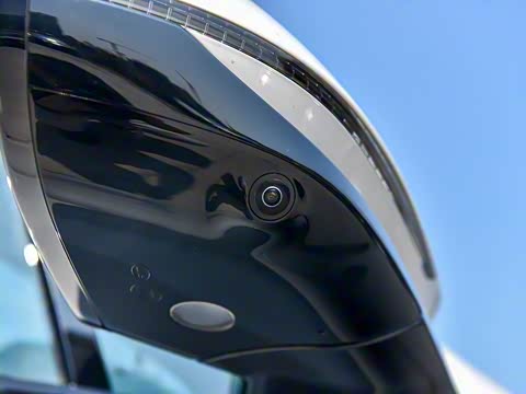 2025�� 702 �Ǽ�˫�������ٰ�