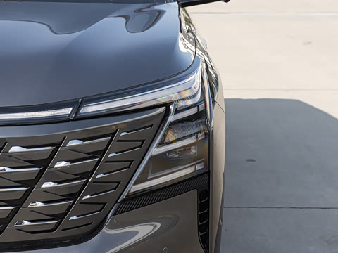 2025�� ���Ĵ� UItra 2.0T ������ �ǻ�������