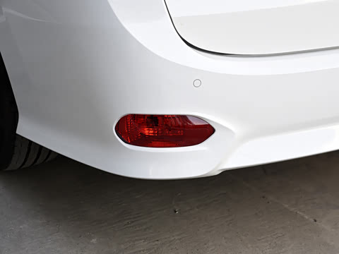 2025�� 2.0L �ֶ��м����а� CNG 7��