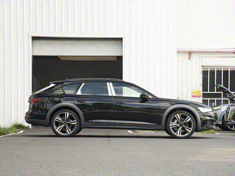 2025�� allroad quattro 55 TFSI ��̽�ռ�