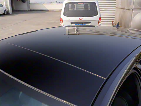 2025�� 40 TFSI ����������