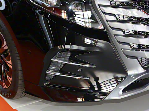 2025�� LS570TX ���