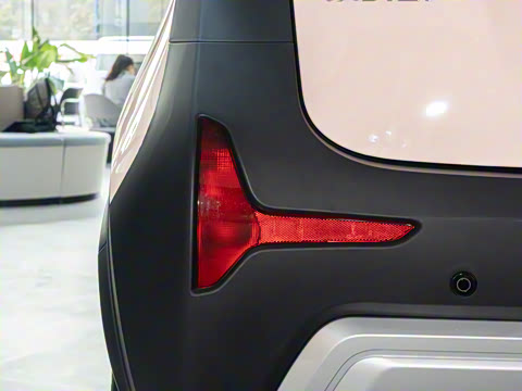 2024�� �Ŀ� �ഺ�� 251km �氮�� 23.99kWh