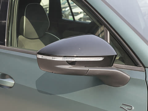 2025�� ̽��L 330TSI ������ӢCity��