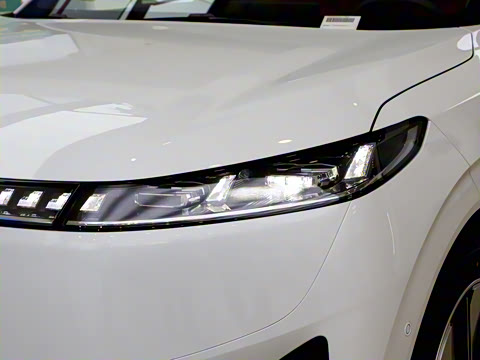 2025�� 636Ultra���Ȱ� 6��