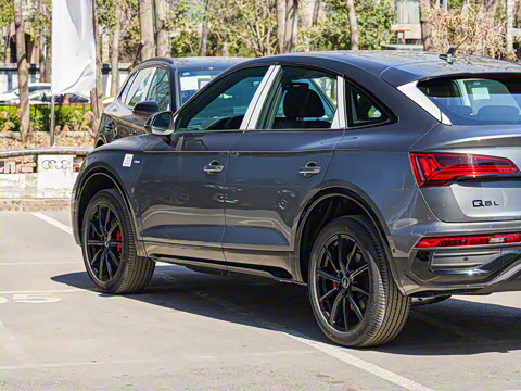 2025�� quattro 45�����ذ� 45 TFSI ������