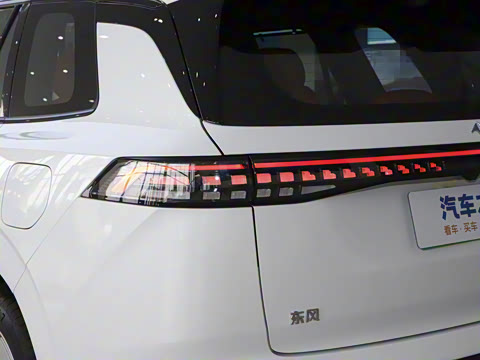 2025�� 210Ultra���Ȱ� 6��