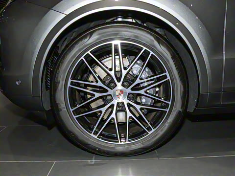 2025�� Cayenne Coup�� 3.0T