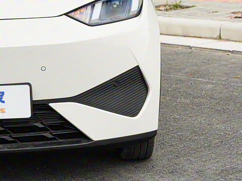 2025�� �Ǽݰ� 305km ���ɰ�