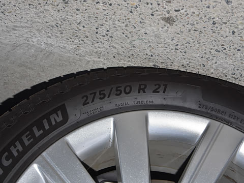 2025�� 3.0 L6 400PS ʢ���ӳ���