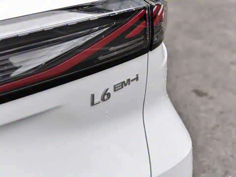 2025�� EM-i 140km Զ����