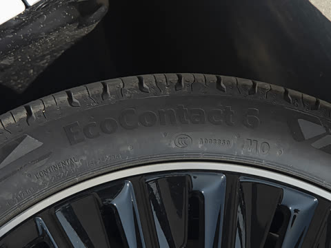 2025�� CLE 300 4MATIC �����ͽ��ܳ�