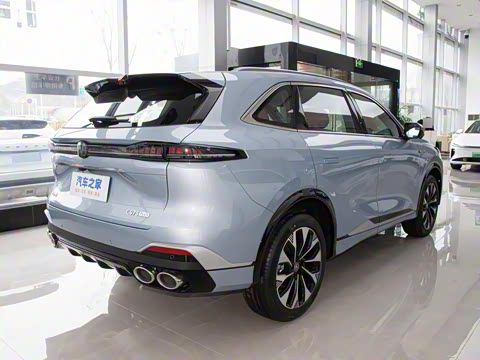 2025�� ���Ĵ� UItra 2.0T ������ �ǻ۾�����