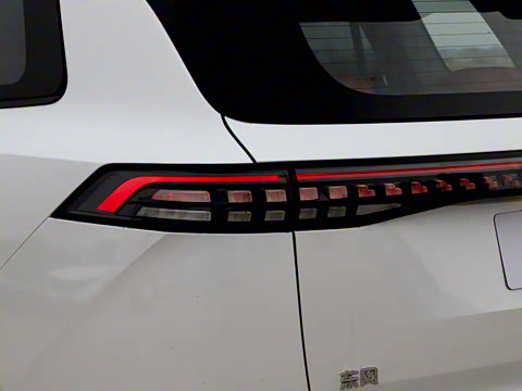 2025�� 636Ultra����� 6��