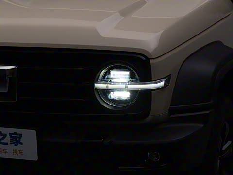 2025�� 2.0T ������