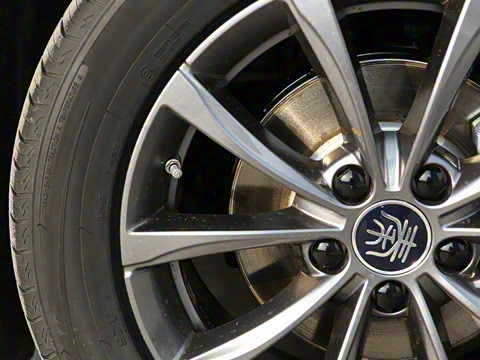 2025�� EV 545KM��Խ��