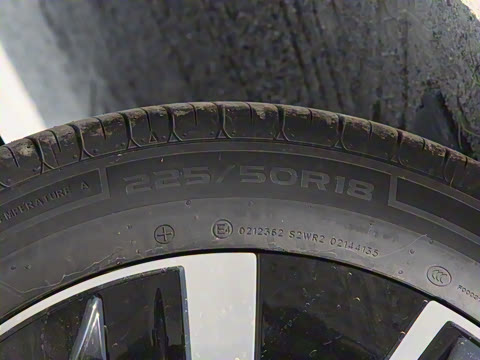 2025�� 300TSI ������°�