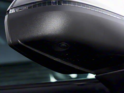 2025�� quattro 45�����ذ� 40 TFSI ʱ����