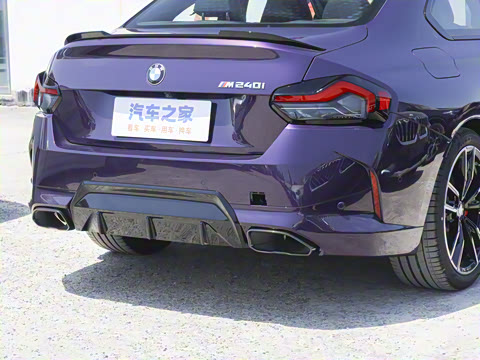 2025�� M240i xDrive