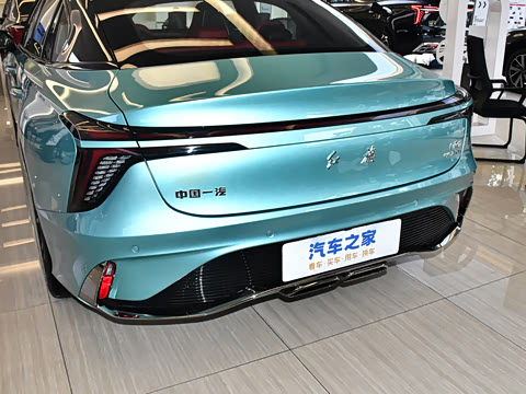 2025�� 2.0T ���а�