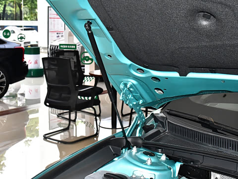 2025�� 2.0T ���а�