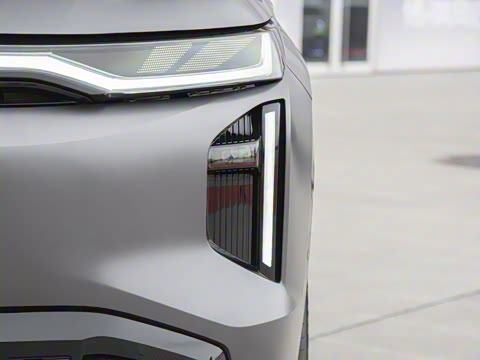 2025�� 180km Ultra ���������״��