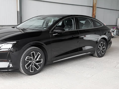 2025�� ���� 600km��׼��