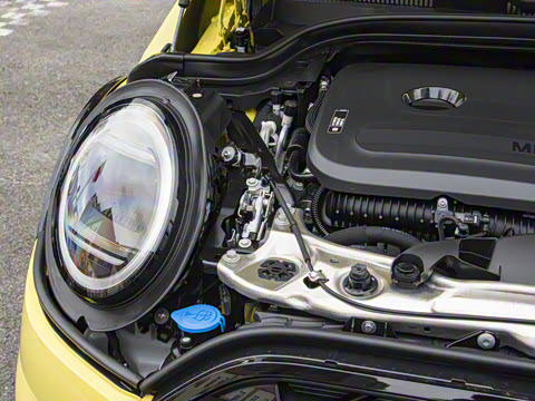 2025�� JOHN COOPER WORKS