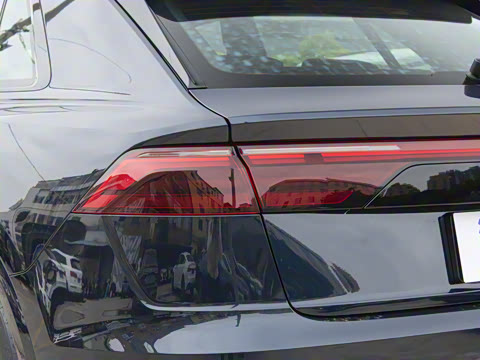 2024�� 55 TFSI ����������