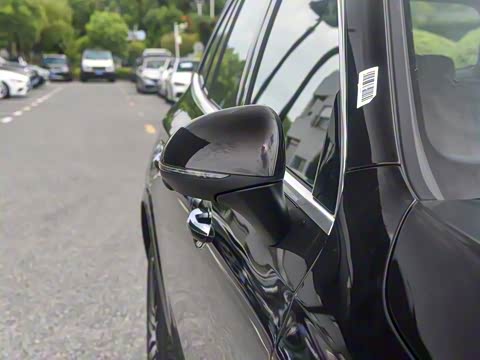 2025�� �Ŀ� GLC 300 L 4MATIC ������ 5��