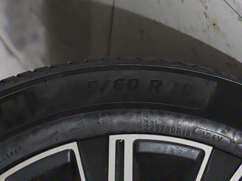 2025�� E9 ������� ����