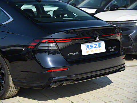 2025�� �˶�ϵ�� 260TURBO ������