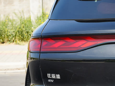 2025�� EV 670KM�����״�������